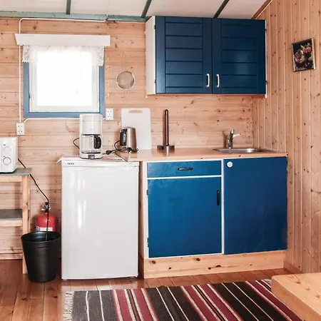 Holiday home Stunning In Tynset With Kitchen *